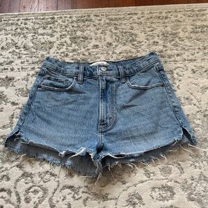 Abercrombie & Fitch High Rise Mom Shorts